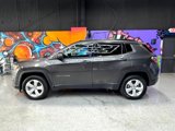 Used 2019 Jeep Compass Latitude image 2