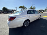 Used 2009 Toyota Avalon XLS image 5