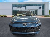 New 2025 Volkswagen Tiguan SE R-Line image 2