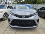 Certified 2025 Toyota Sienna XSE image 2