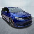 Used 2018 Chrysler Pacifica Touring Plus w/ S Appearance Package image 5