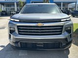 New 2026 Chevrolet Traverse High Country image 3