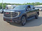Used 2022 GMC Sierra 1500 AT4 w/ AT4 Preferred Package image 3