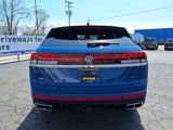 Used 2025 Volkswagen Atlas Cross Sport SEL Premium R-Line image 4