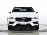 Used 2024 Volvo V60 B5 Cross Country Ultimate image 2