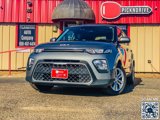 Used 2022 Kia Soul LX image 2