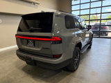Used 2025 Lexus GX 550 image 4