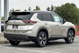 New 2025 Nissan Rogue SL w/ SL Premium Package image 4