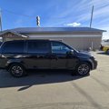 Used 2019 Dodge Grand Caravan SE image 2
