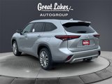 New 2025 Toyota Highlander Platinum image 3
