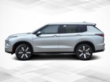 New 2025 Mitsubishi Outlander SE image 4