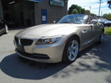 Used 2010 BMW Z4 sDrive30i image 2