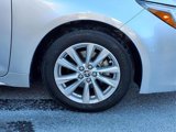 Used 2023 Toyota Corolla SE image 2