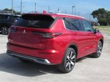 New 2025 Mitsubishi Outlander SEL image 3