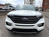 Used 2023 Ford Explorer XLT w/ Equipment Group 202A image 3