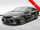 Used 2020 Toyota Camry SE image 3