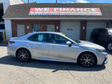 Used 2022 Toyota Camry SE image 5
