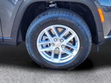 New 2025 Jeep Grand Cherokee L Laredo w/ Luxury Tech Group I image 5