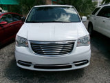 Used 2016 Chrysler Town & Country Touring image 2