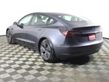 Used 2022 Tesla Model 3 Standard Range image 3