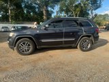 Used 2013 Jeep Grand Cherokee Laredo w/ Laredo E Group image 2