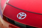 New 2025 Toyota Prius XLE image 6