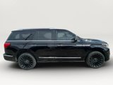 Used 2019 Lincoln Navigator Reserve image 5
