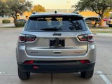 Used 2020 Jeep Compass Trailhawk image 2