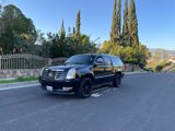 Used 2010 Cadillac Escalade ESV Premium image 4