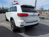 Used 2017 Jeep Grand Cherokee Limited image 3