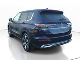New 2025 Mitsubishi Outlander SE image 5