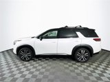 New 2025 Nissan Pathfinder Platinum image 4