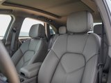 Certified 2025 Porsche Macan image 5