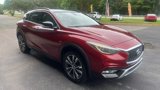 Used 2018 INFINITI QX30 Premium w/ Navigation Package image 4