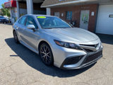 Used 2022 Toyota Camry SE image 4