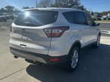 Used 2017 Ford Escape SE image 3