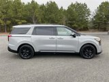 New 2025 Kia Carnival SX image 2