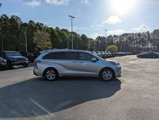 Used 2024 Toyota Sienna Platinum image 4