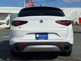 Used 2022 Alfa Romeo Stelvio Ti image 3