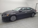 Used 2023 Nissan Altima 2.5 SV image 2