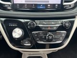 Used 2023 Chrysler Pacifica Touring-L image 5