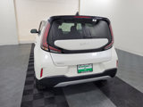 Used 2024 Kia Soul LX w/ Option Group 015 image 6