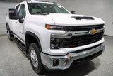 Used 2024 Chevrolet Silverado 2500 LT w/ Convenience Package image 5