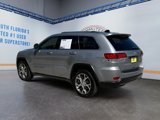 Used 2021 Jeep Grand Cherokee Limited w/ Luxury Group II image 3