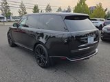 New 2025 Land Rover Range Rover Long Wheelbase SE image 3