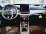 New 2025 Jeep Compass Latitude image 3