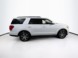 Used 2024 Ford Expedition XLT image 4