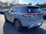 New 2025 Nissan Pathfinder Platinum image 5