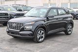 Used 2025 Hyundai Venue SEL image 3