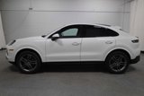 New 2025 Porsche Cayenne Coupe image 2
